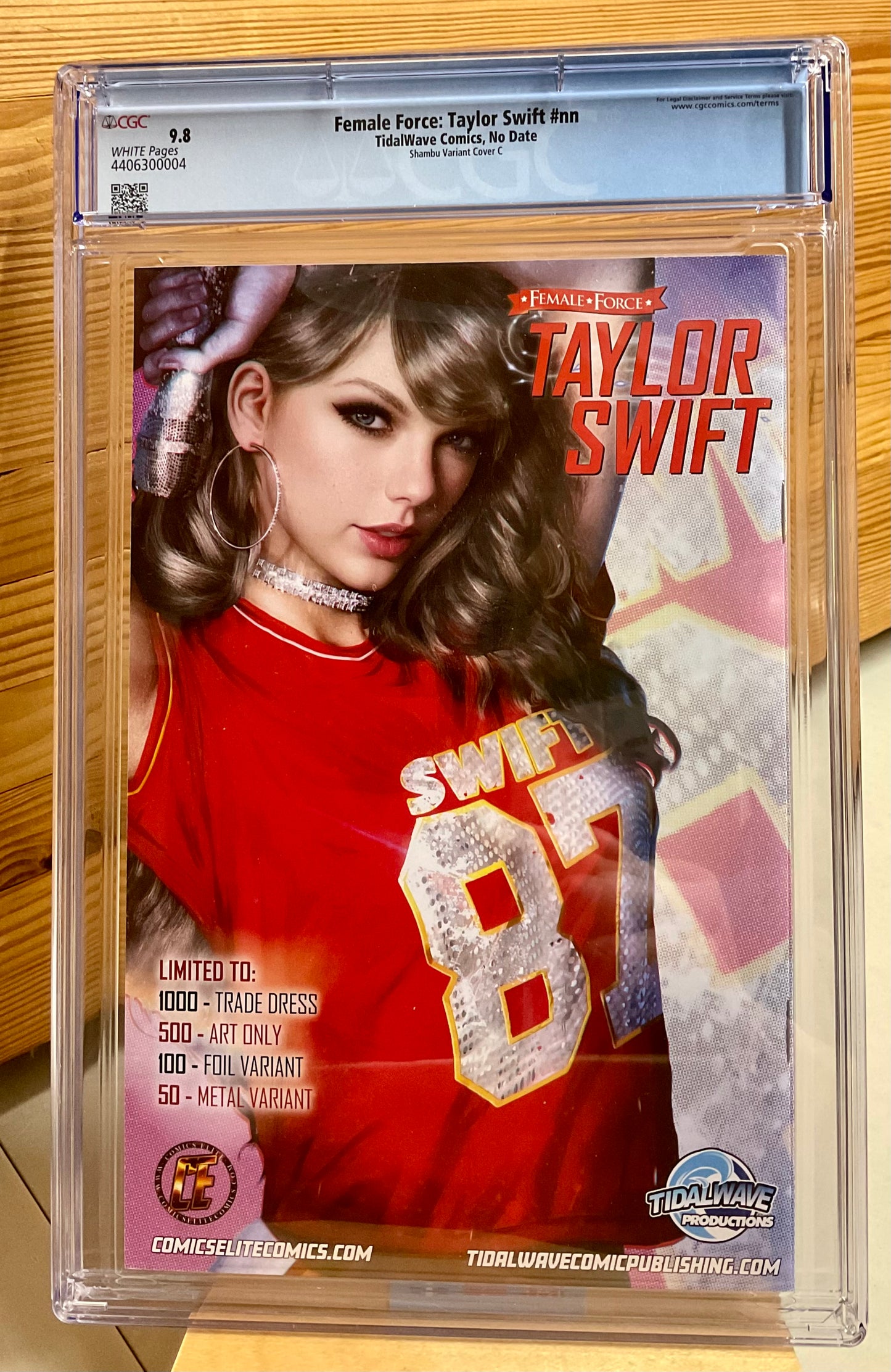 Female Force: Taylor Swift (2023) CGC 9.8 - Shikarri Cvr C Variant #682 of 1000